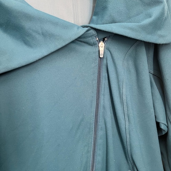 Livi Active Teal Zip-Up Jacket - Picture 8 of 8